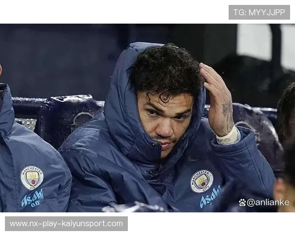 曼城门将再献零封,防线稳如磐石,曼城队守门员